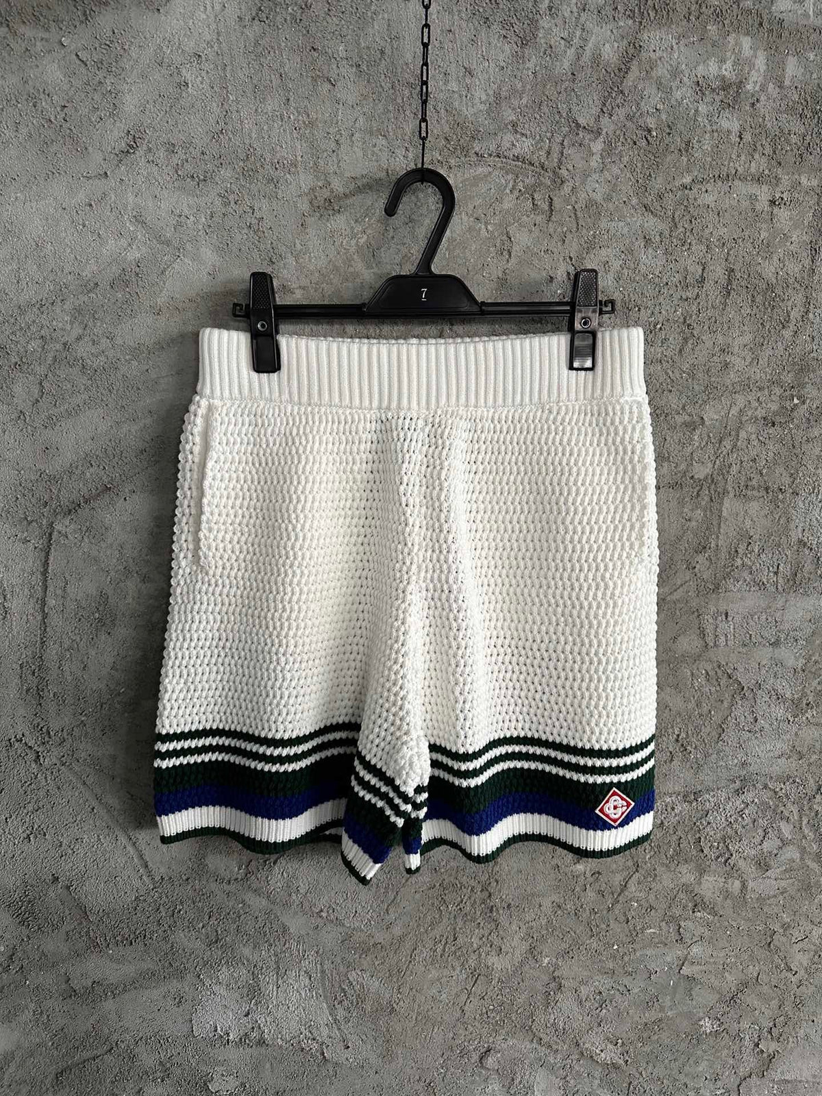 Marineblaue gestreifte Strickshorts – Herren