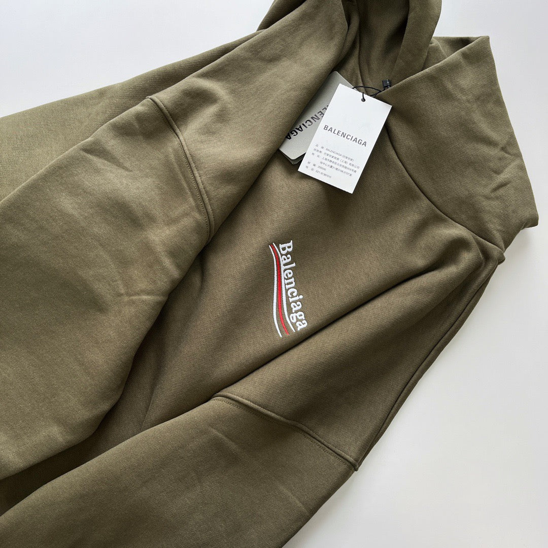 Olivfarbener Pullover mit Brustlogo aus Baumwolle – Herren