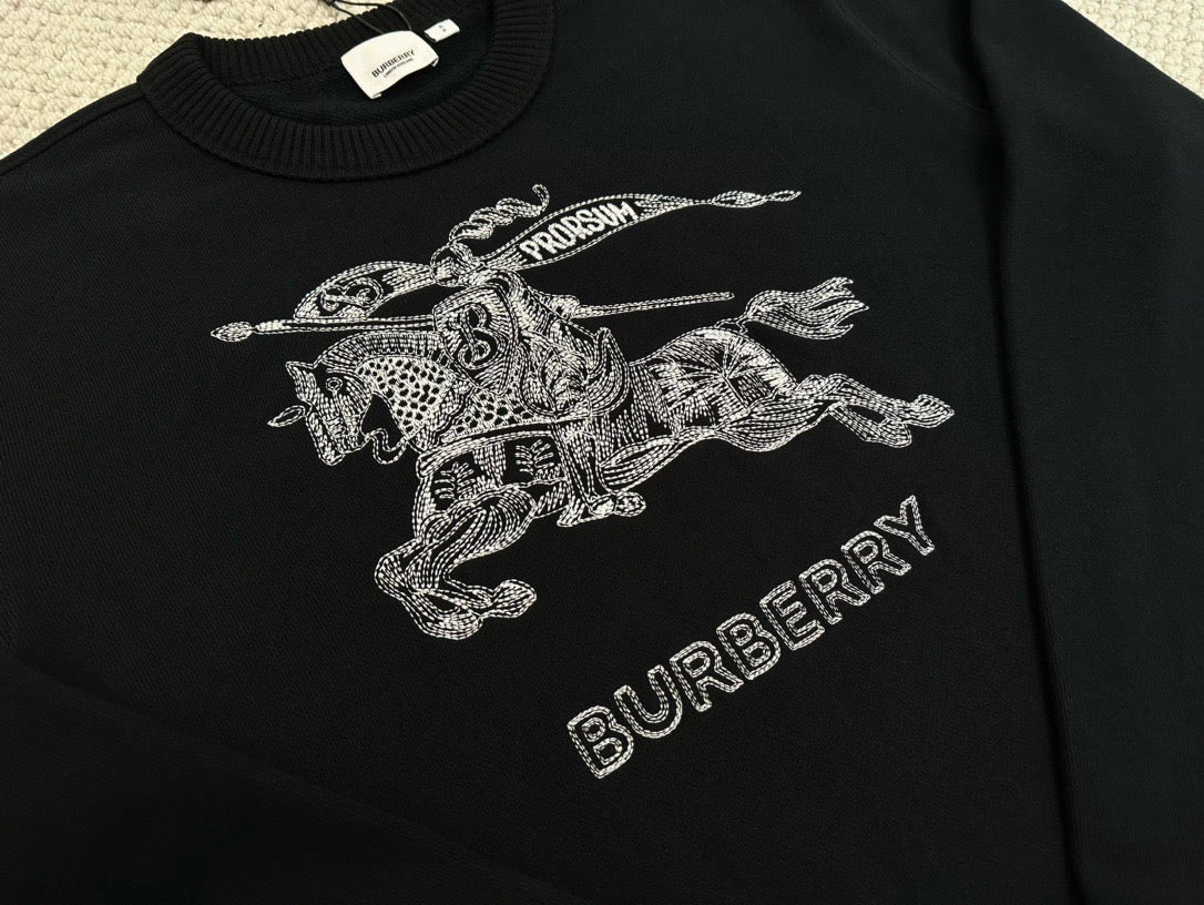 Black Cotton Knight Print Crewneck - Men's