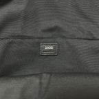 Schwarz-grauer Rucksack