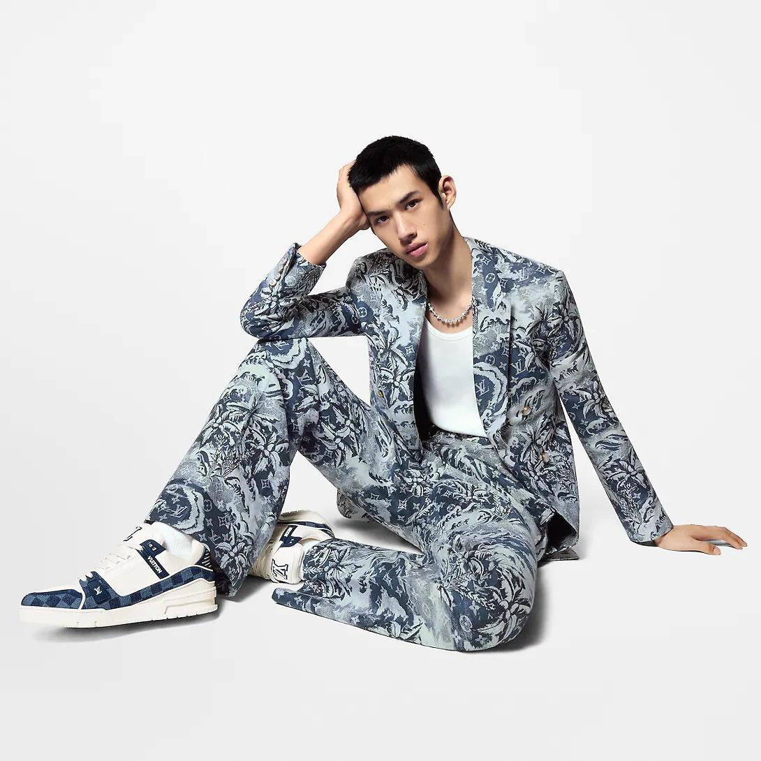 Trainer Smooth Sneaker – the combination of materials highlights this model's elaborately constructed upper, – LUX VERSE Luxury Designer Fashion Outlet