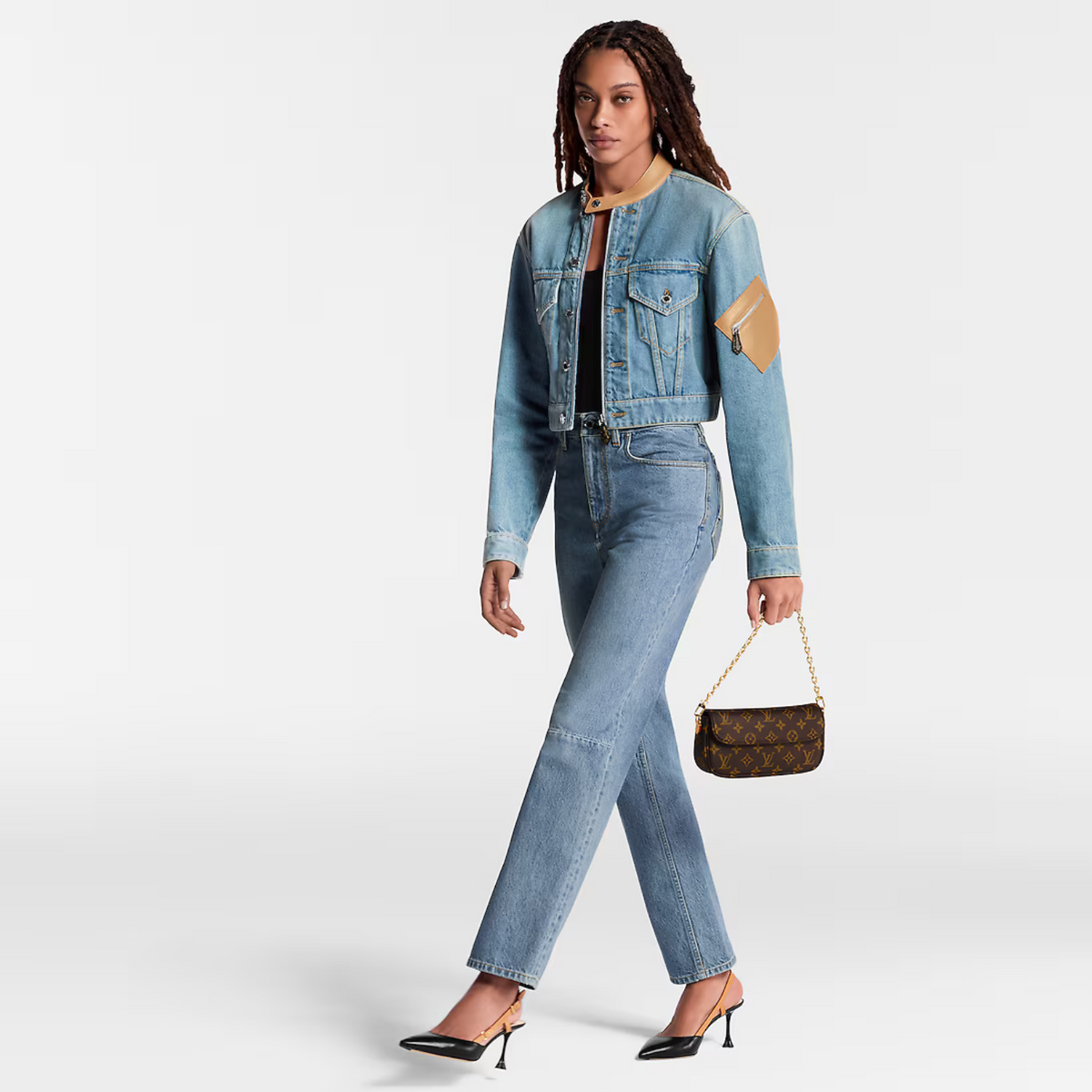 Wallet on Chain Ivy – the removable gold-color chain allows short-shoulder carry while the adjustable – LUX VERSE Luxury Designer Fashion Outlet