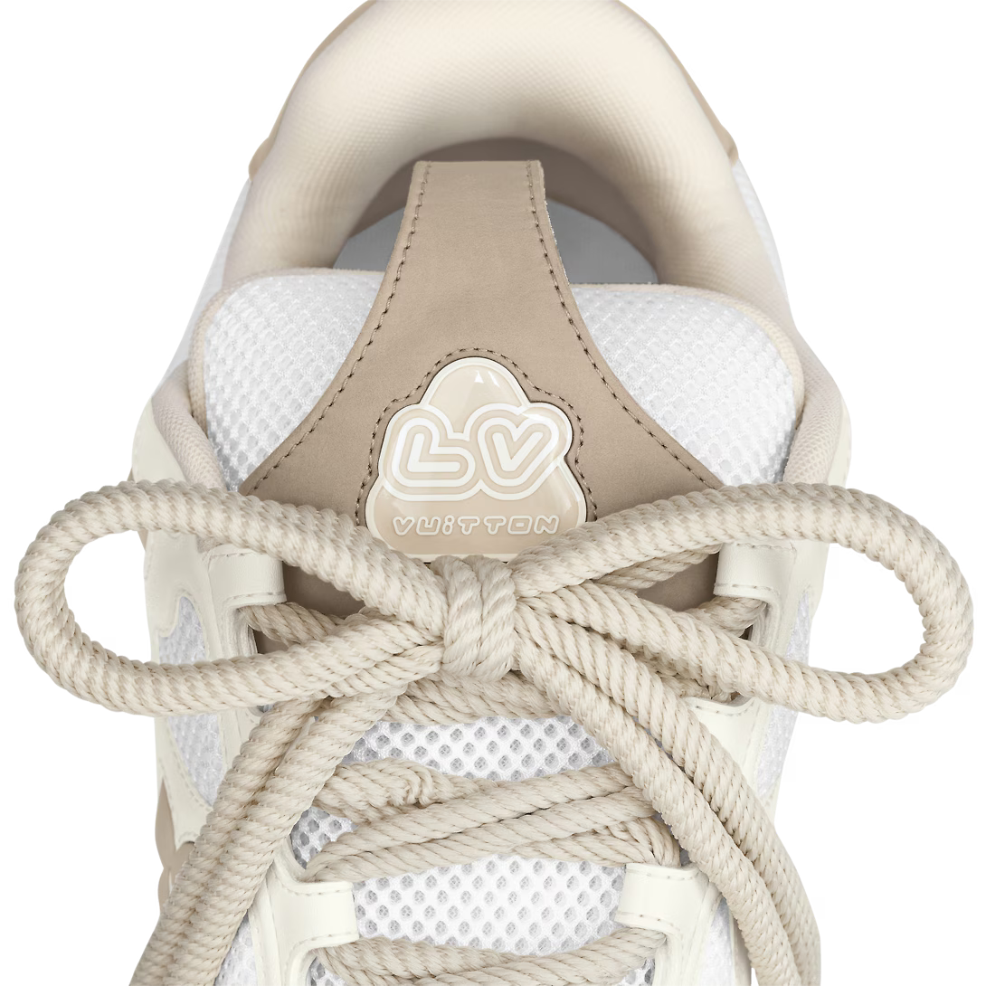Skate Leather Sneaker – this model is notable for its padded collar, technical double laces and bicolor – LUX VERSE Luxury Designer Fashion Outlet