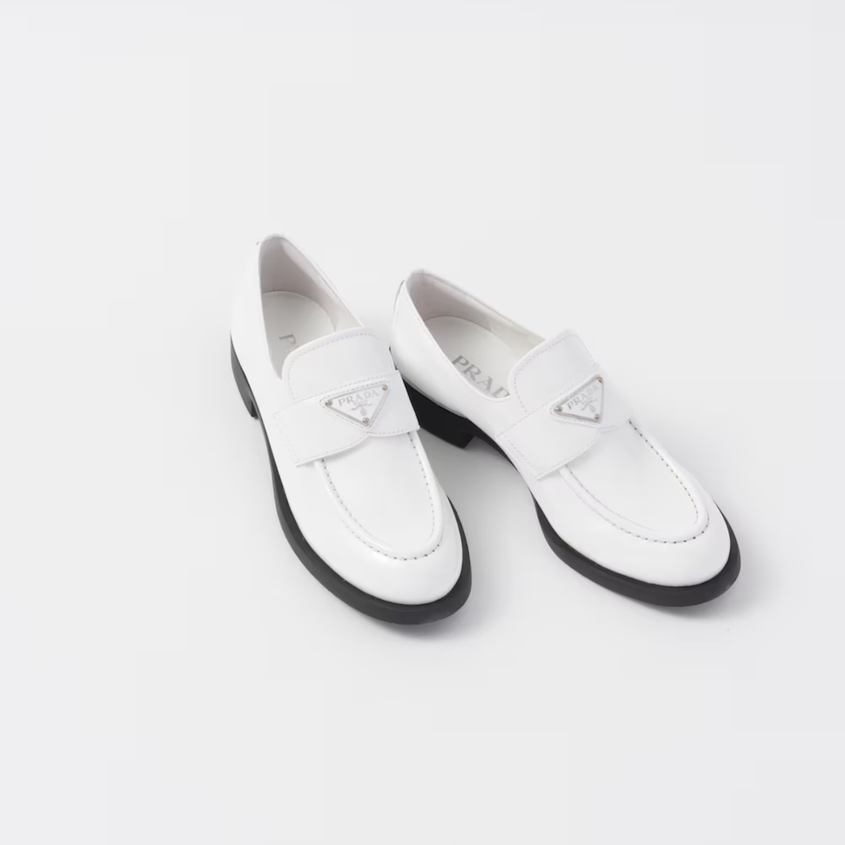 Patent Glossy Finish leather loafers – the style characterized by the light and versatile rubber sole is decorated with – LUX VERSE Luxury Designer Fashion Outlet
