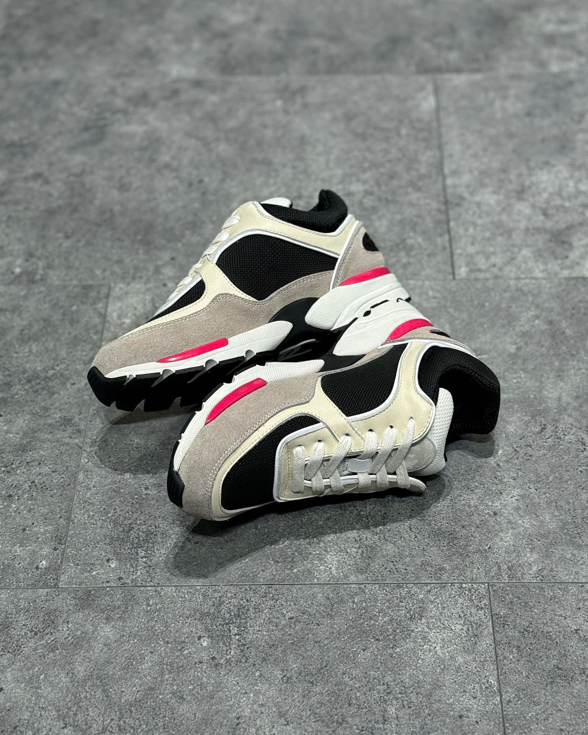 White Mesh Colourblock Chunky - Women's