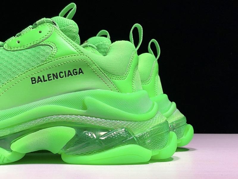 Triple S Neon Grüne Sneakers
