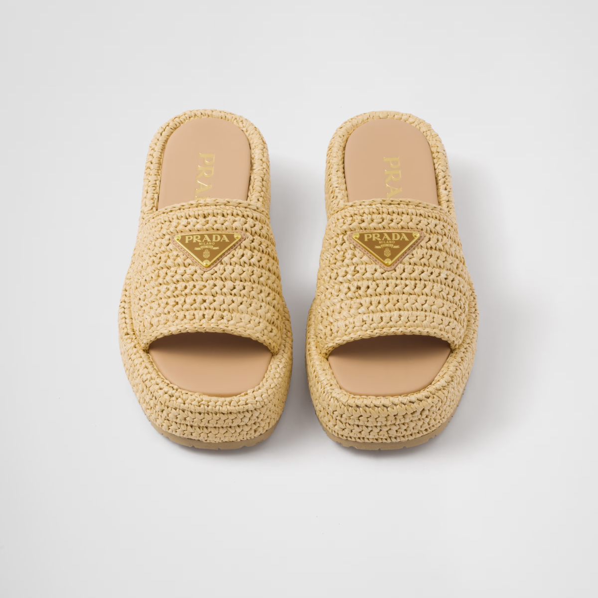 Crochet Flatform Iconic Slides – a simple yet sophisticated crochet pattern enhances the design of these flatform – LUX VERSE Luxury Designer Fashion Outlet