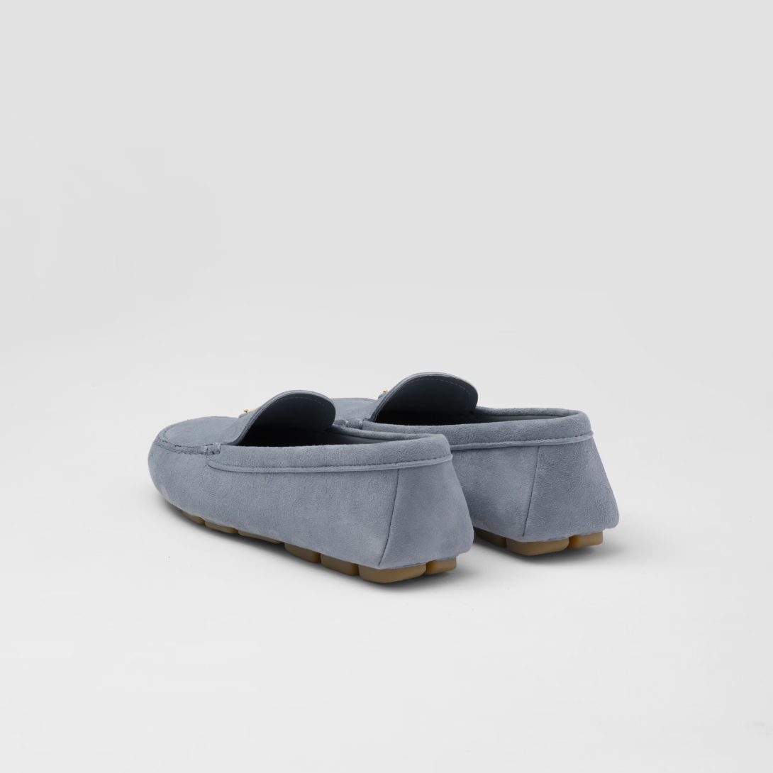 Suede driving loafers – the elegant and comfortable style made of suede leather is characterized by – LUX VERSE Luxury Designer Fashion Outlet