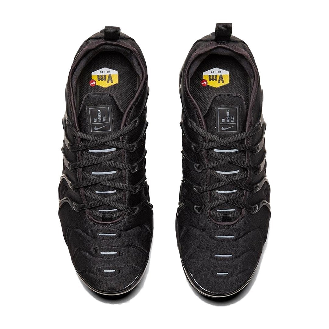 Air VaporMax – the Air VaporMax Plus puts Air Max DNA under the microscope, showcasing – LUX VERSE Luxury Designer Fashion Outlet