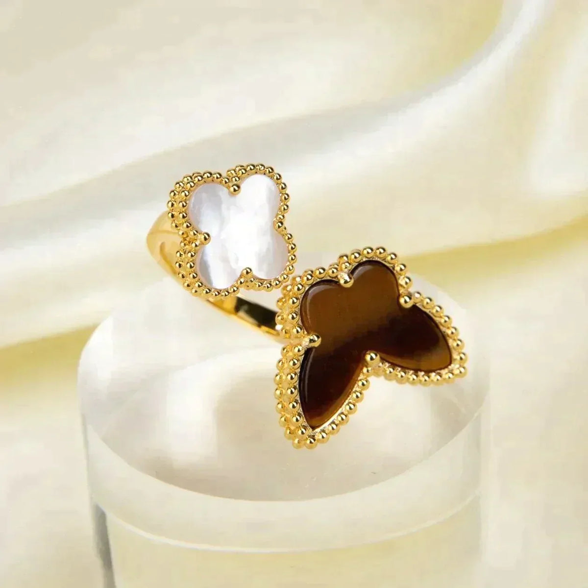 Lucky Between the Finger Ring – LUX VERSE Luxury Designer Fashion Outlet