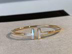 T Bracelet 1.8mm Mop Gold – LUX VERSE Luxury Designer Fashion Outlet