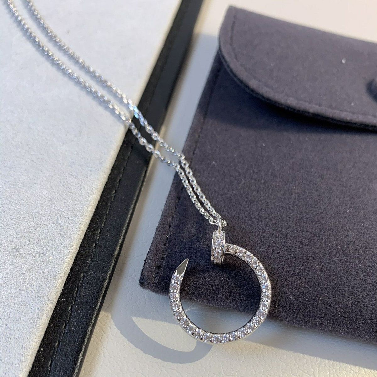 Juste Necklace Silver Diamonds – LUX VERSE Luxury Designer Fashion Outlet