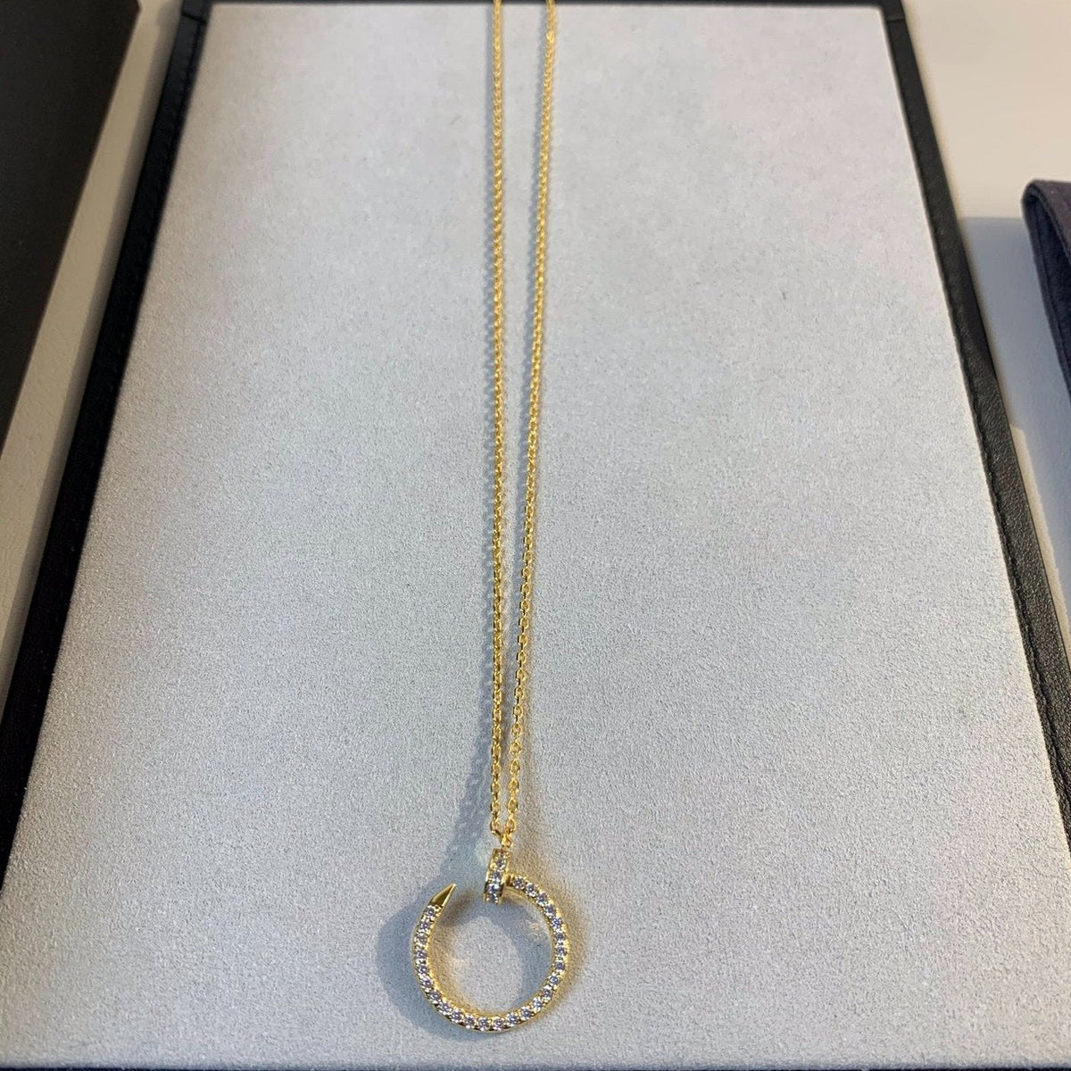 Juste Necklace Gold Diamonds – LUX VERSE Luxury Designer Fashion Outlet