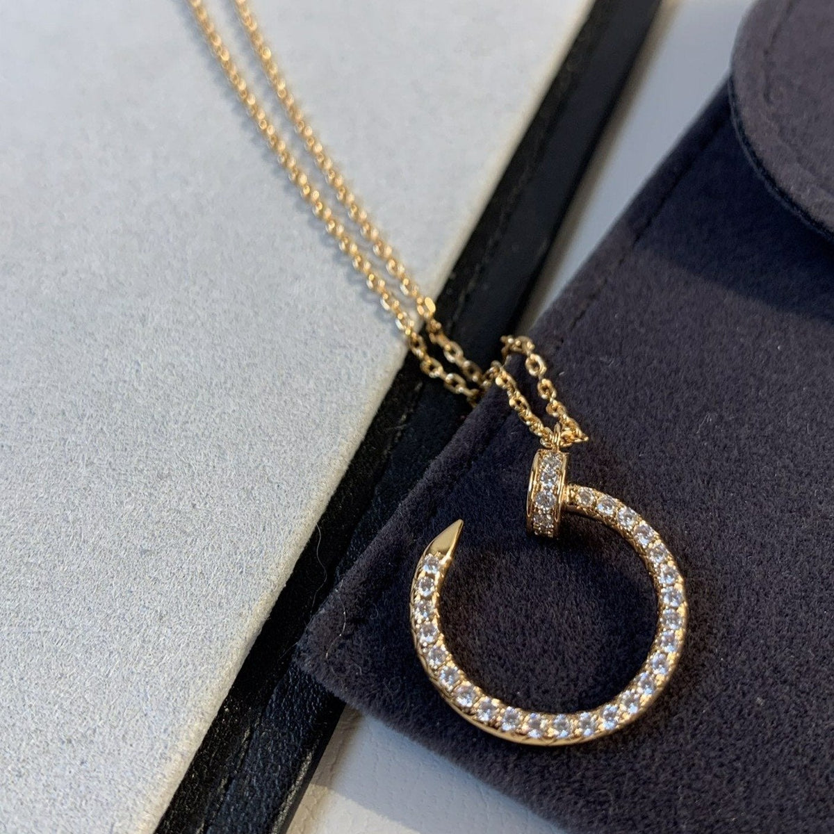 Juste Necklace Rose Gold Diamonds – LUX VERSE Luxury Designer Fashion Outlet