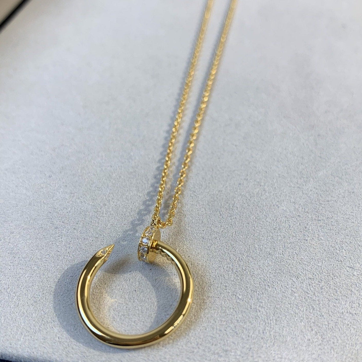Juste Necklace Gold – LUX VERSE Luxury Designer Fashion Outlet