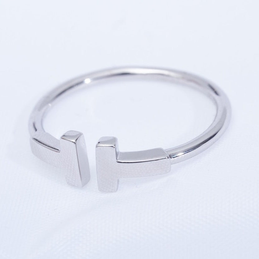 T Ring Silver 2.5mm – LUX VERSE Luxury Designer Fashion Outlet