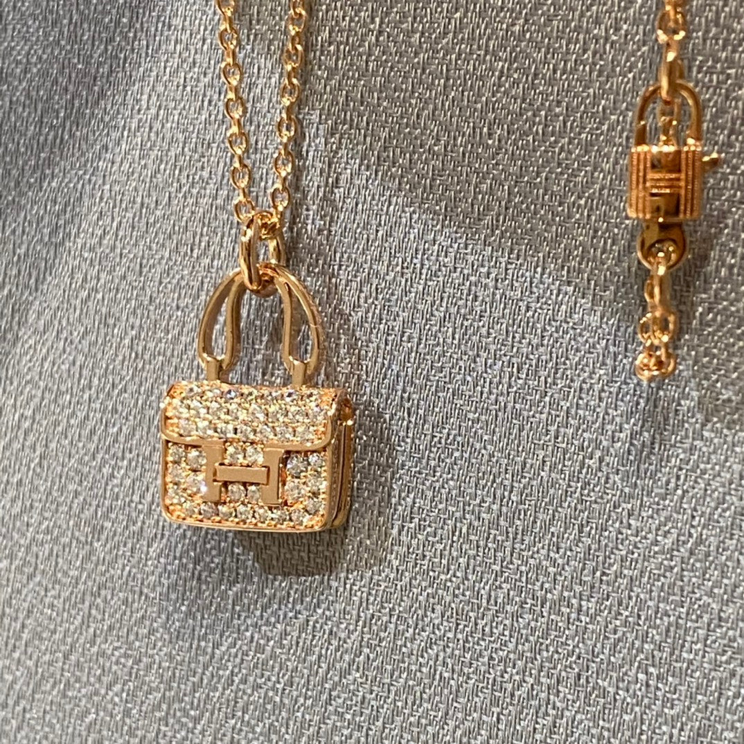 Constance Pedant Diamond Necklace – LUX VERSE Luxury Designer Fashion Outlet