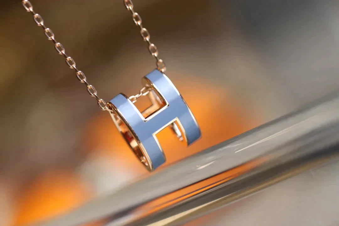 Pop H Pedant Rose Gold – LUX VERSE Luxury Designer Fashion Outlet
