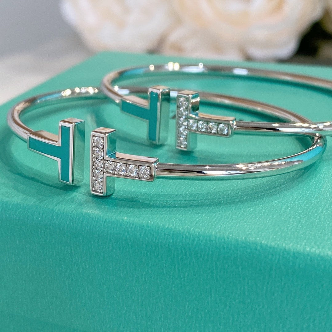 T Bracelet 1.8mm Turquoise Diamond – LUX VERSE Luxury Designer Fashion Outlet