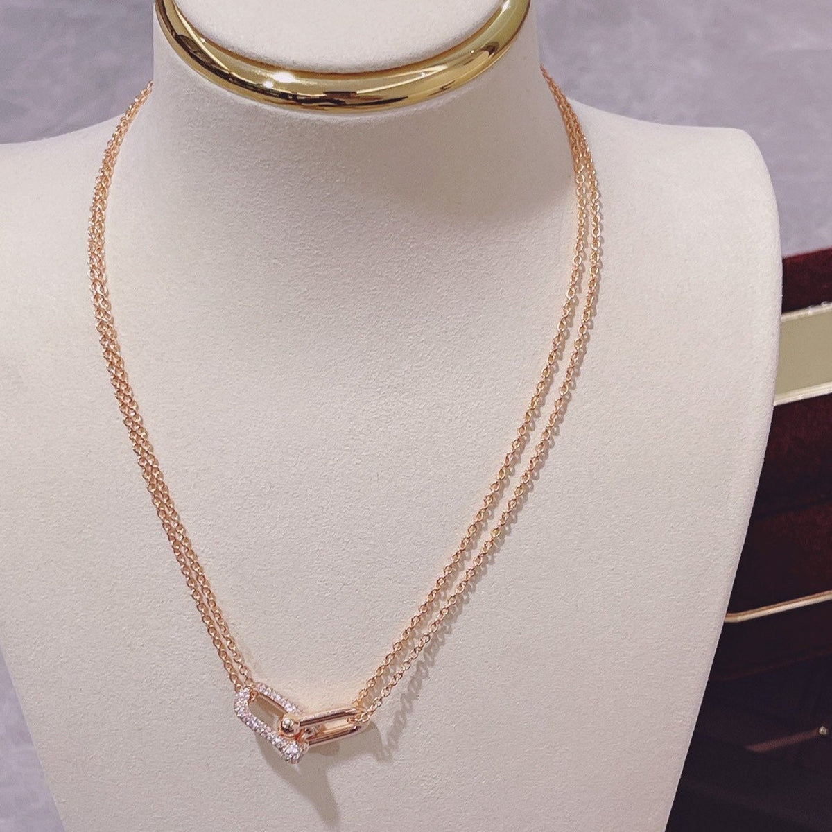 Hardwear Double Link Pedant Rose Gold Diamond Necklace – LUX VERSE Luxury Designer Fashion Outlet