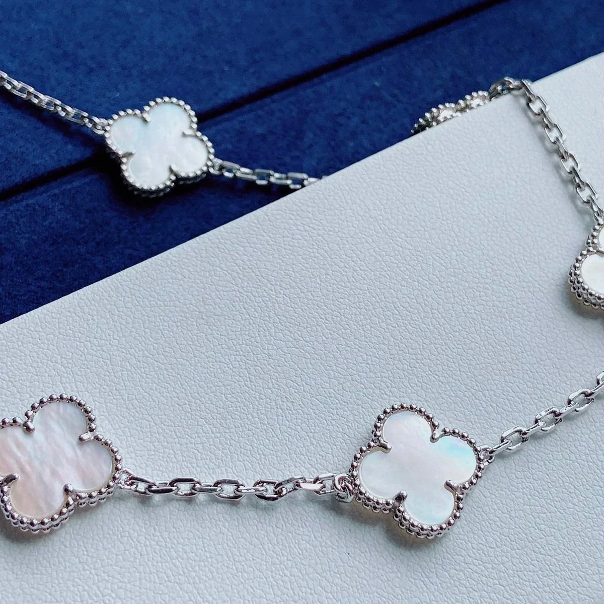 Clover Vintage White Mop Necklace 10 Motifs Silver – LUX VERSE Luxury Designer Fashion Outlet