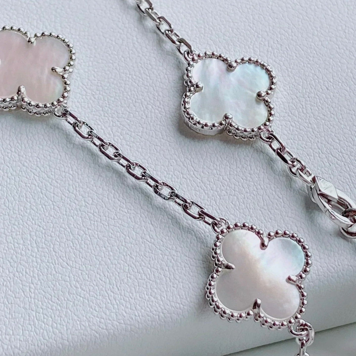 Clover Vintage White Mop Necklace 10 Motifs Silver – LUX VERSE Luxury Designer Fashion Outlet
