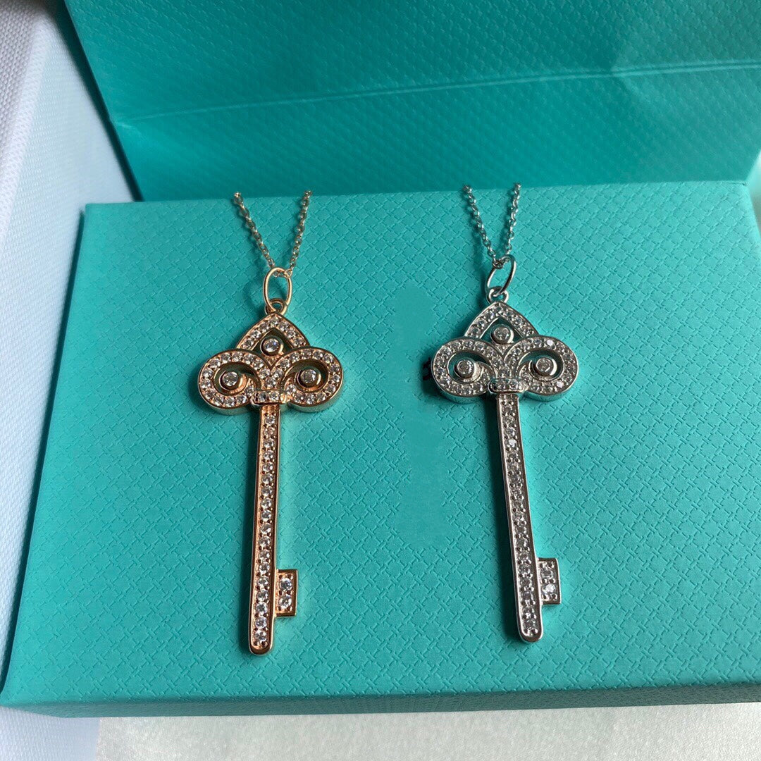 Key Necklace Diamond – LUX VERSE Luxury Designer Fashion Outlet