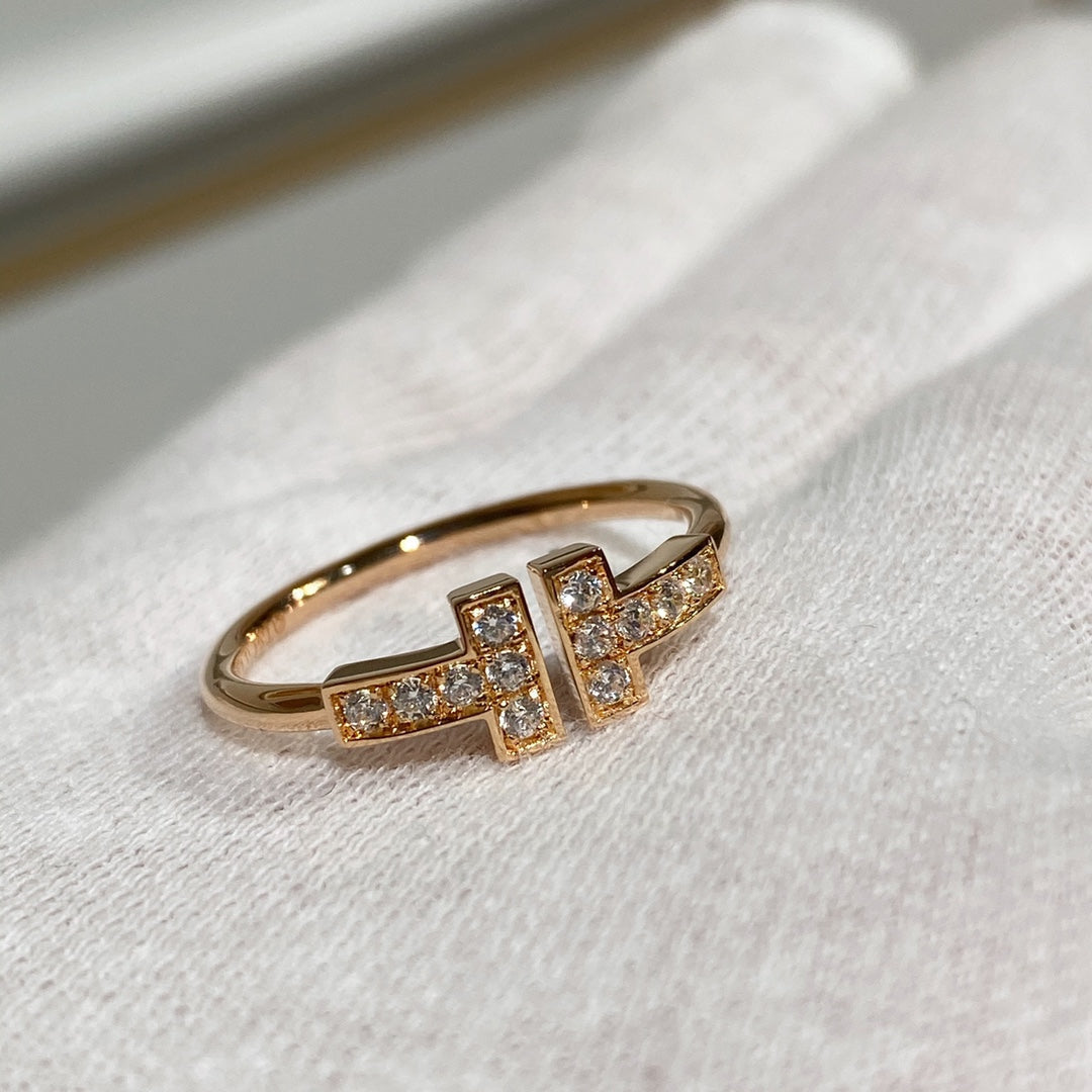 T Wire Ring Diamond Rose Gold – LUX VERSE Luxury Designer Fashion Outlet