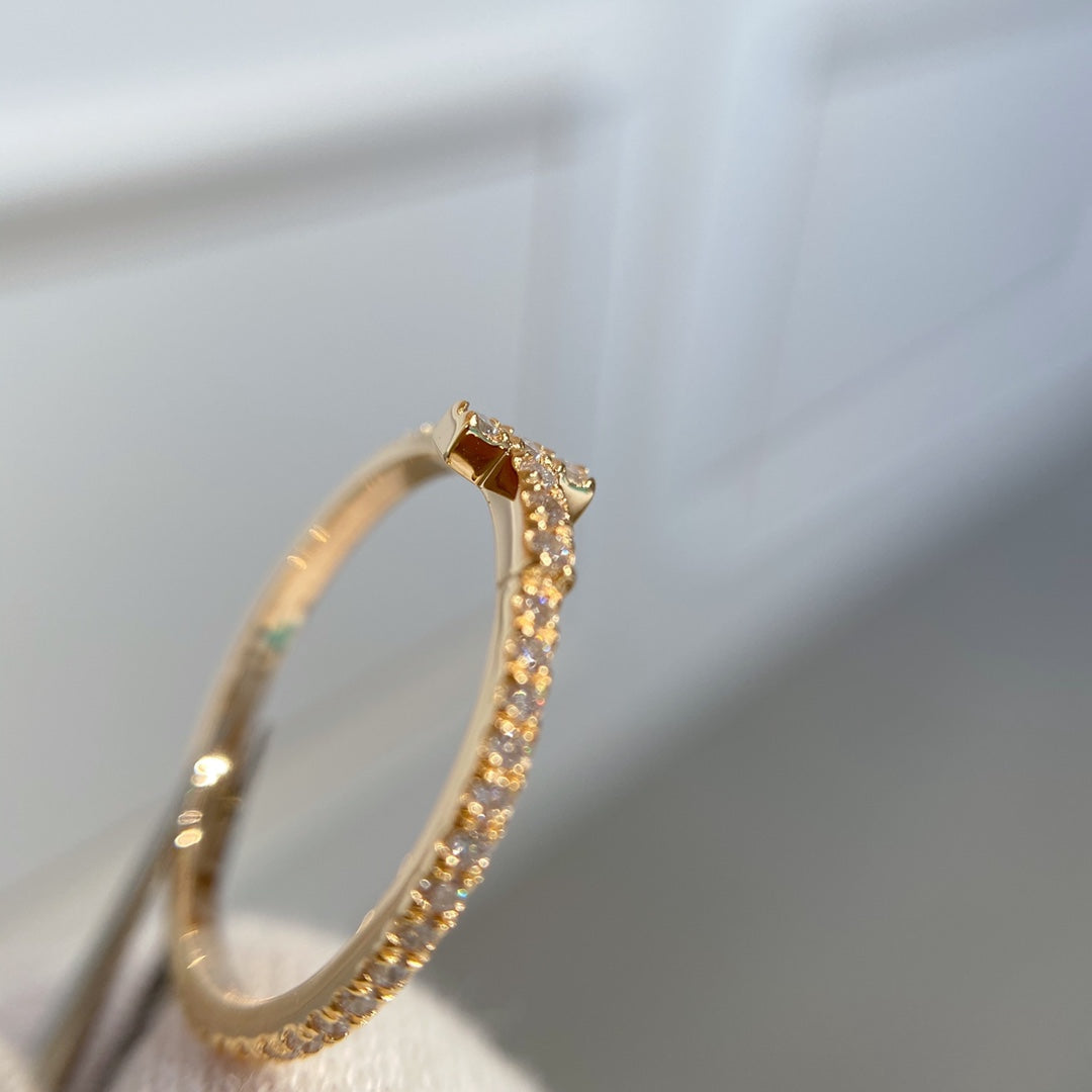 T Ring Diamond Rose Gold – LUX VERSE Luxury Designer Fashion Outlet