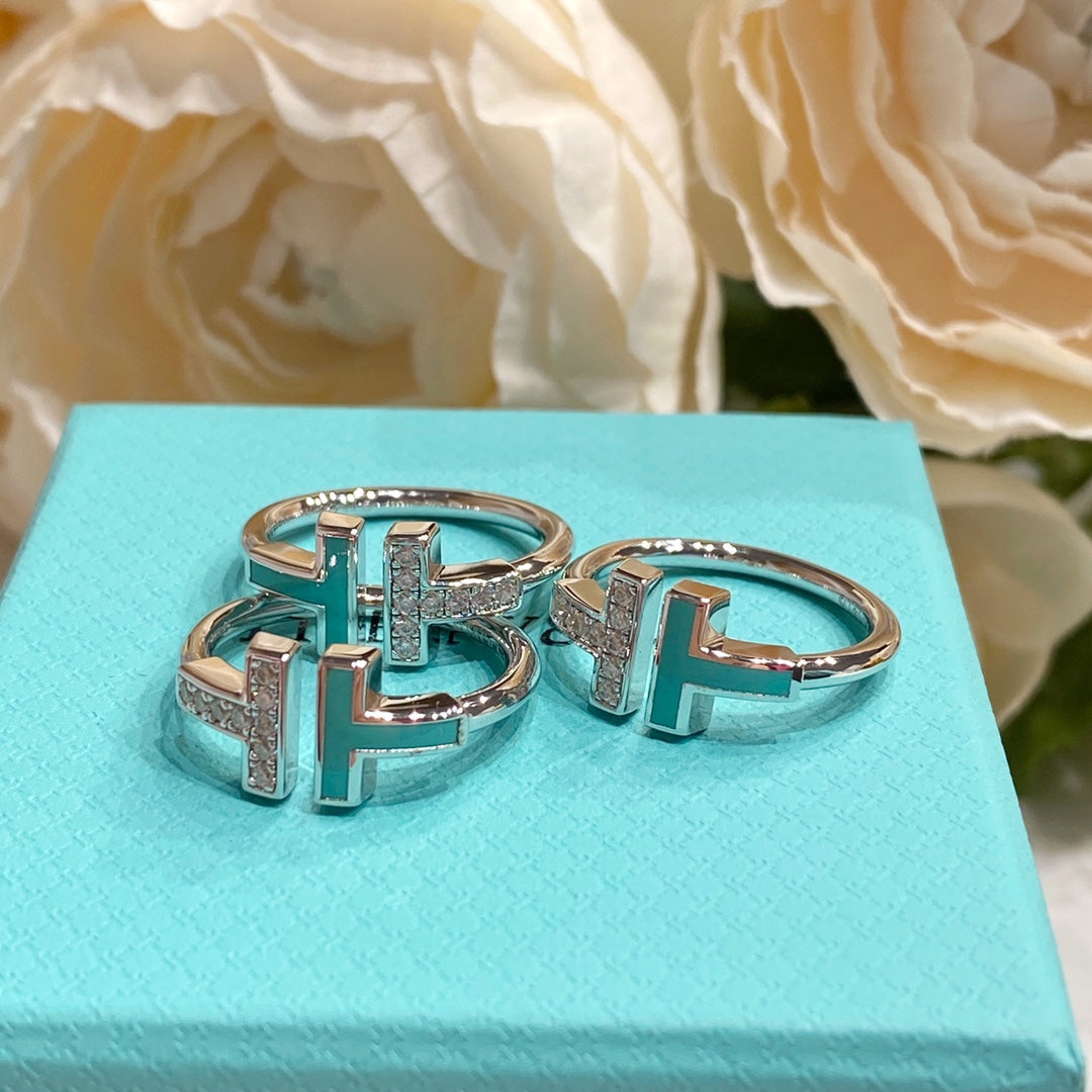 T Wire Turquoise Diamond Ring Silver – LUX VERSE Luxury Designer Fashion Outlet