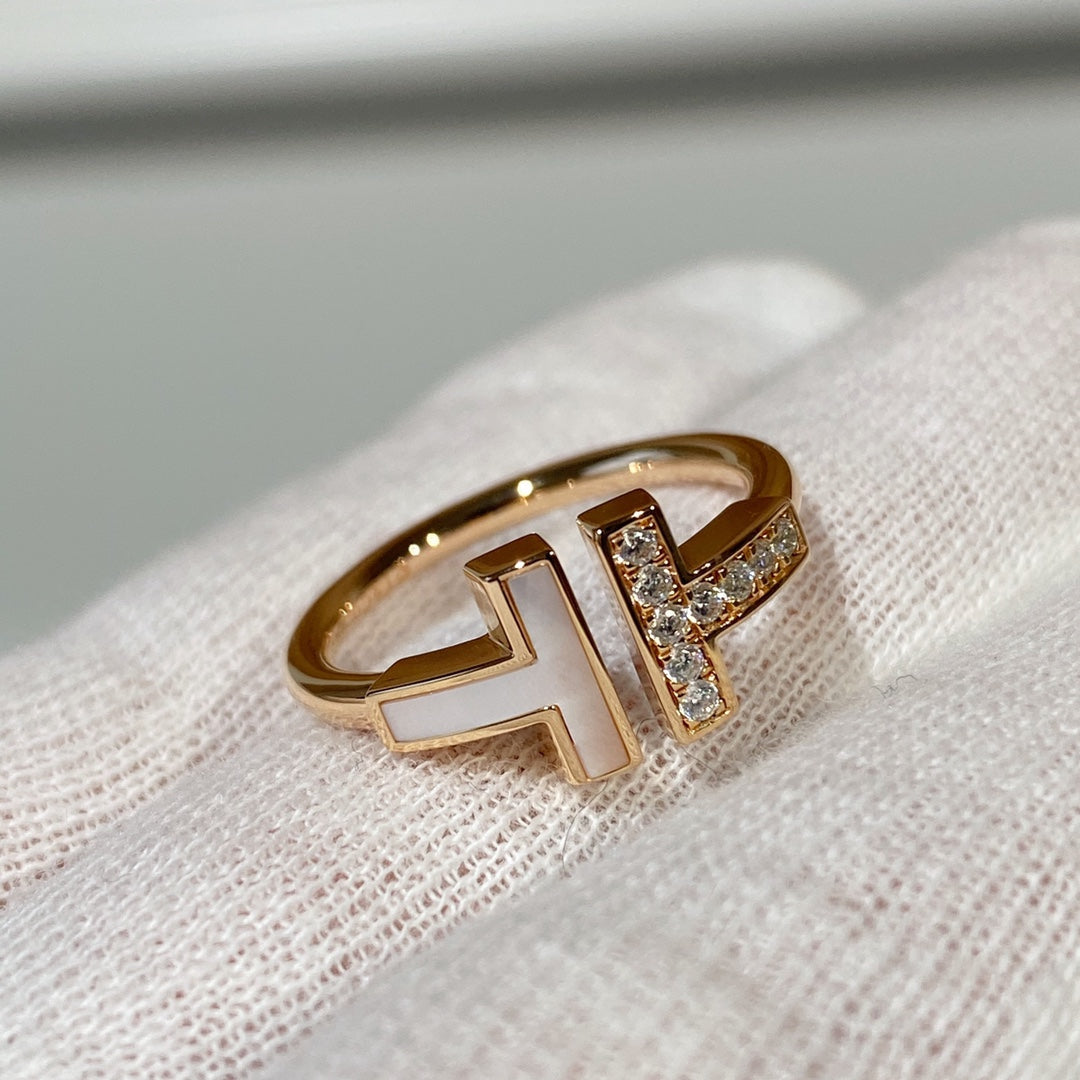T Wire Mop Diamond Ring Rose Gold – LUX VERSE Luxury Designer Fashion Outlet