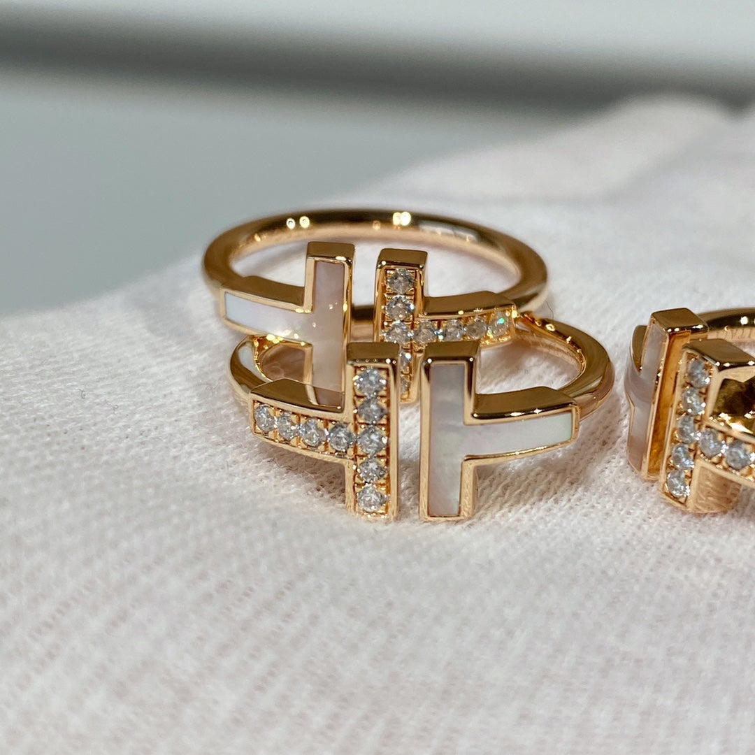 T Wire Mop Diamond Ring Rose Gold – LUX VERSE Luxury Designer Fashion Outlet