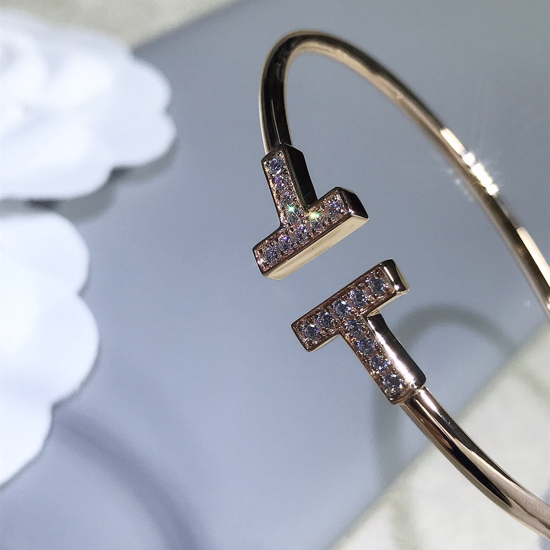 T Bracelet Rose Gold 1.8mm Diamond – LUX VERSE Luxury Designer Fashion Outlet