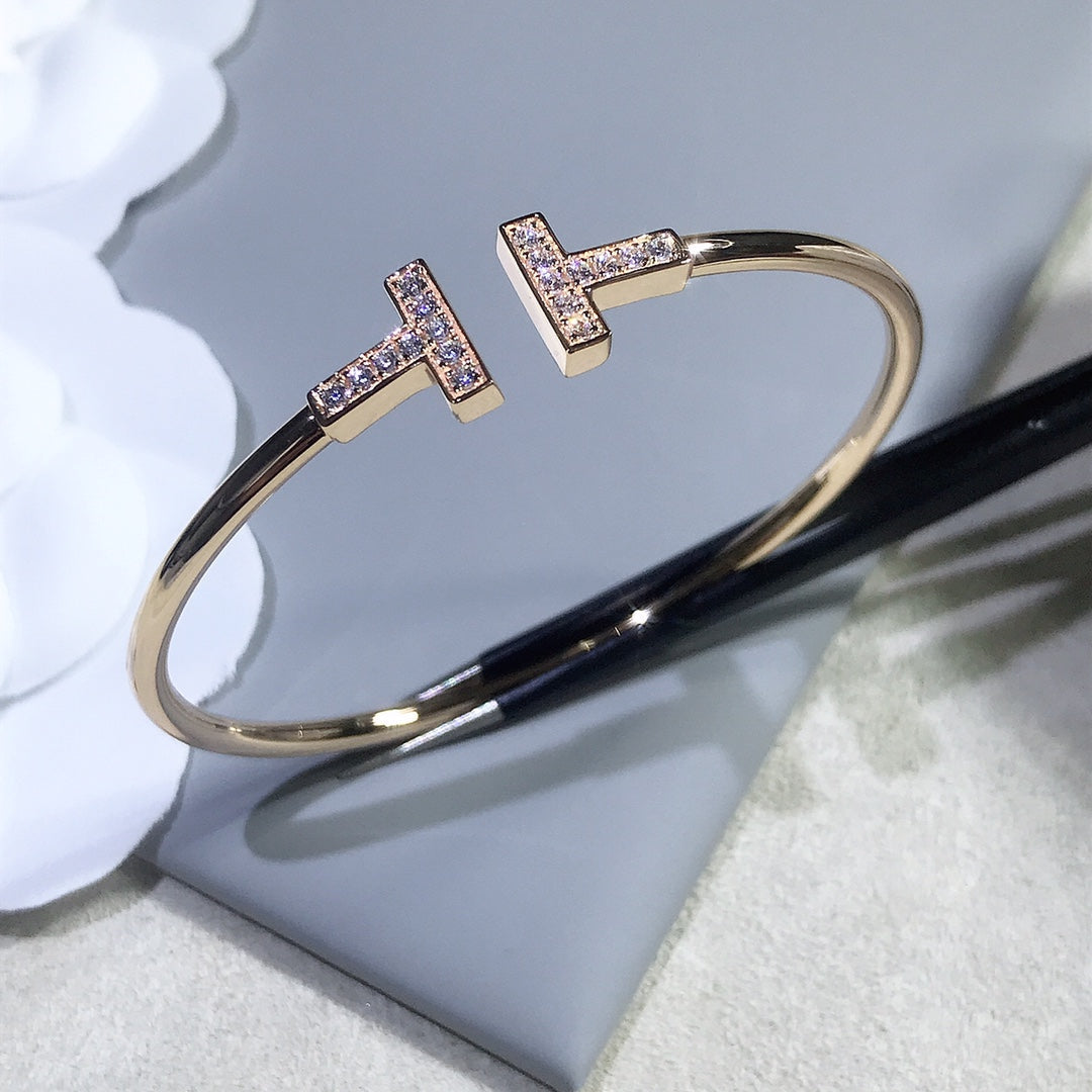 T Bracelet Rose Gold 1.8mm Diamond – LUX VERSE Luxury Designer Fashion Outlet