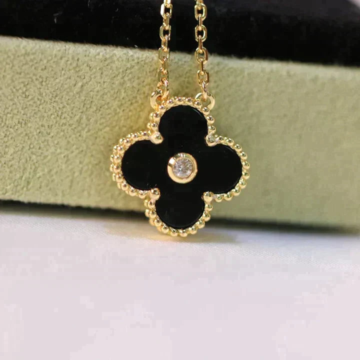 Clover 15mm Diamond Onyx Necklace – LUX VERSE Luxury Designer Fashion Outlet