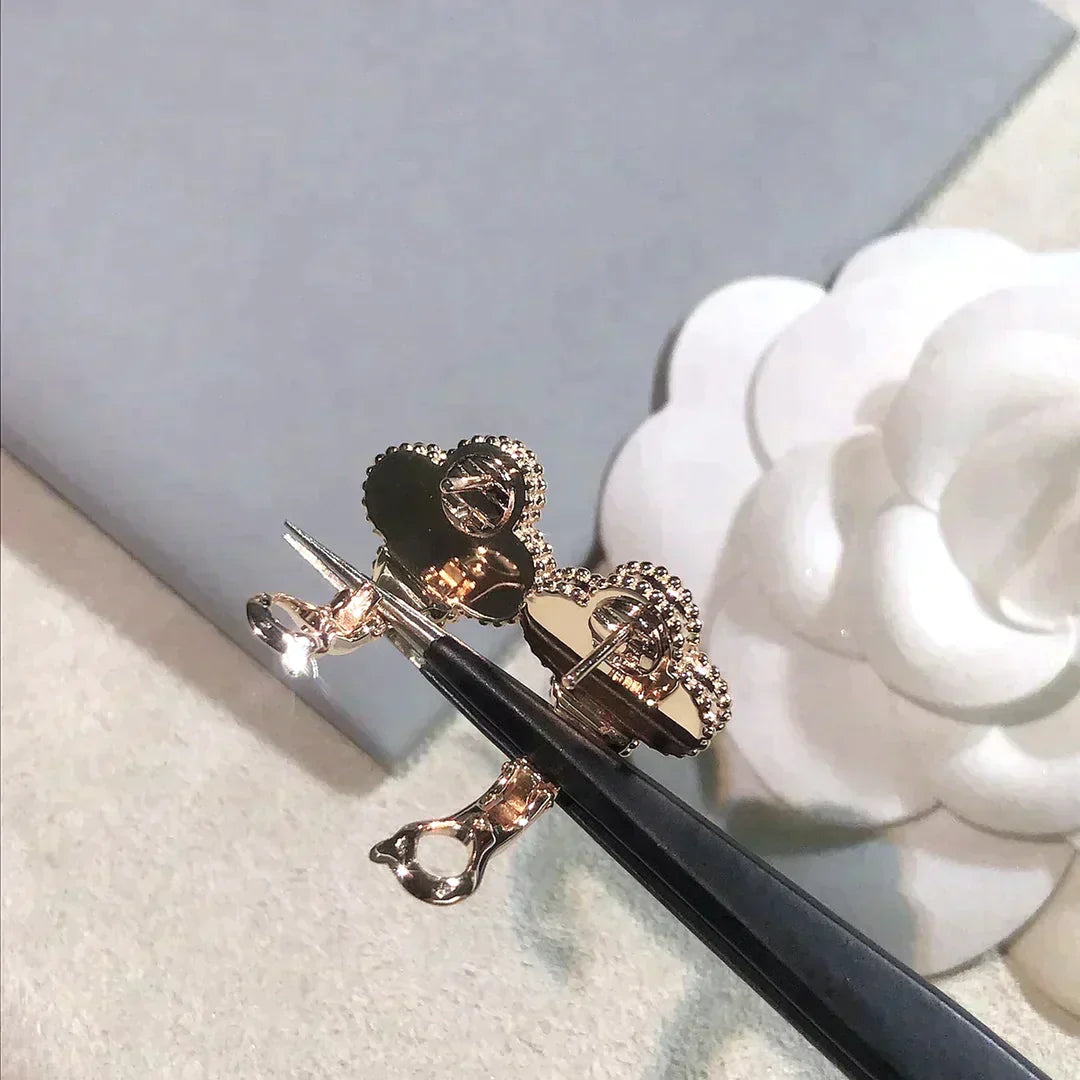 Clover Medium 1 Motifs  Pink Mop Diamond Earrings – LUX VERSE Luxury Designer Fashion Outlet