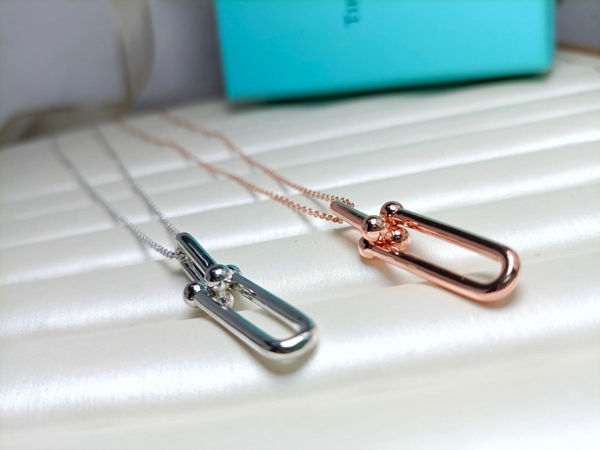 Hardwear Drop Double Link Pedant Necklace – LUX VERSE Luxury Designer Fashion Outlet