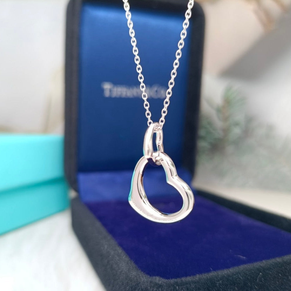 Double Heart Silver Necklace – LUX VERSE Luxury Designer Fashion Outlet