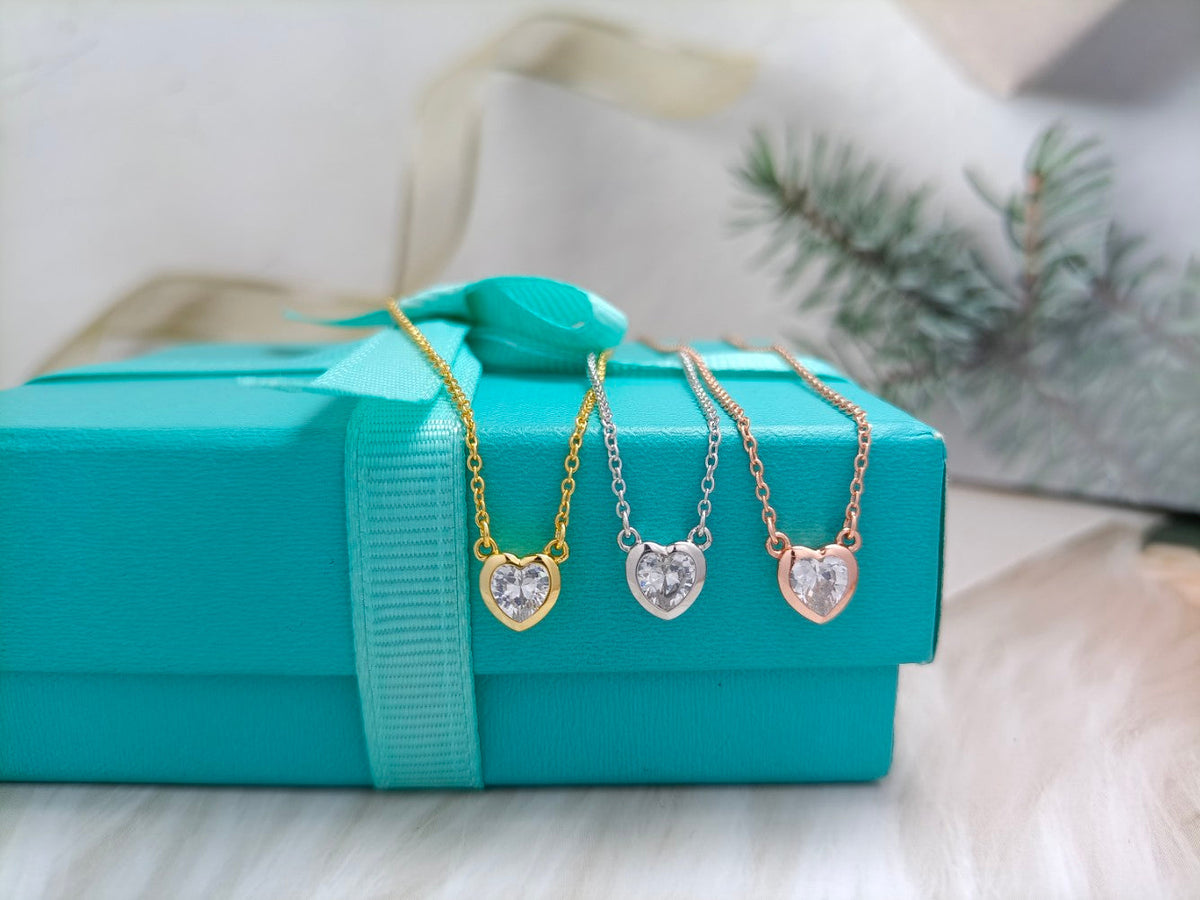 Heart Big Diamond Necklace – LUX VERSE Luxury Designer Fashion Outlet