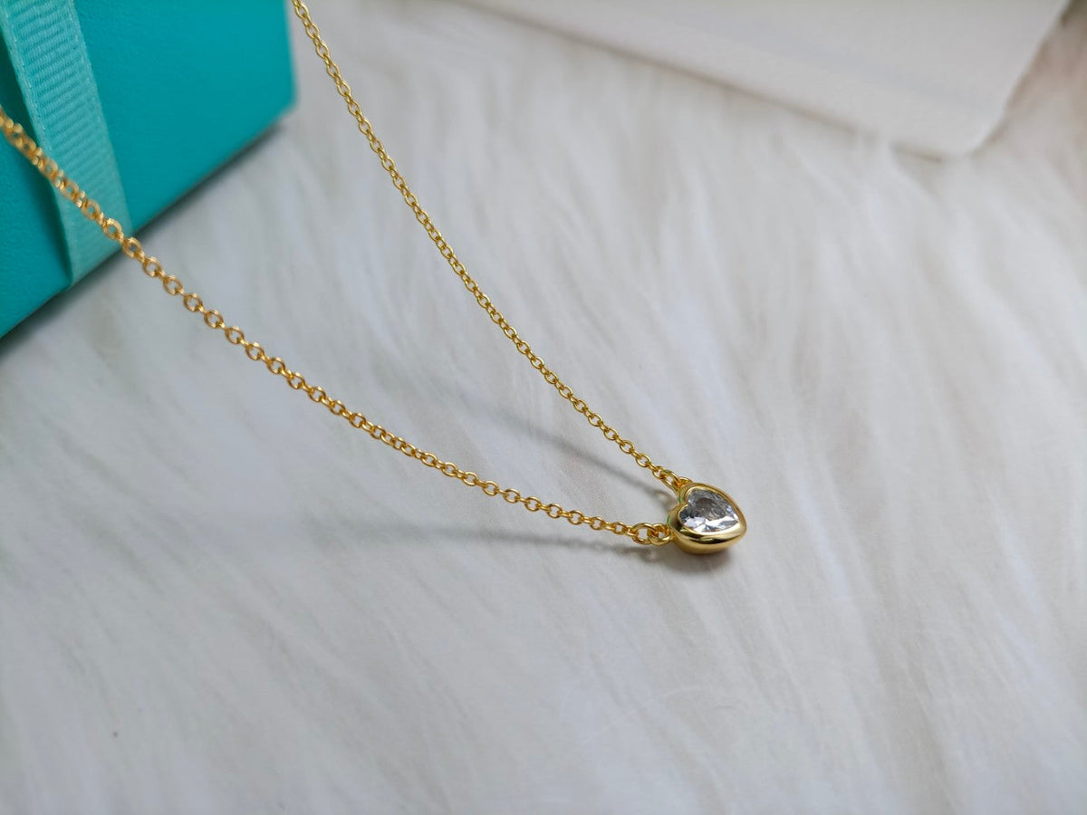Heart Big Diamond Necklace – LUX VERSE Luxury Designer Fashion Outlet