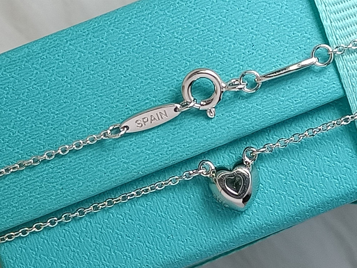 Heart Big Diamond Necklace – LUX VERSE Luxury Designer Fashion Outlet
