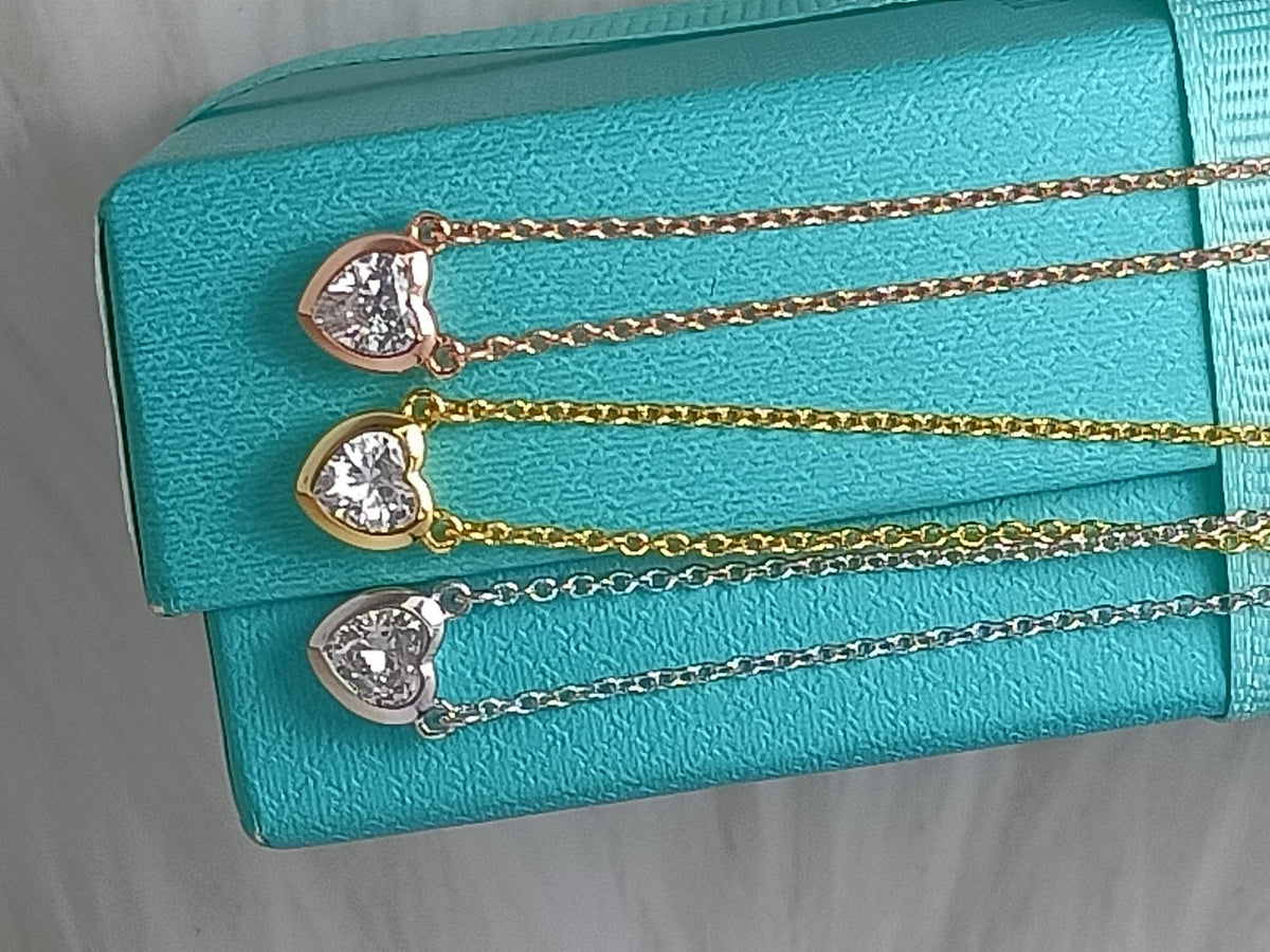 Heart Big Diamond Necklace – LUX VERSE Luxury Designer Fashion Outlet