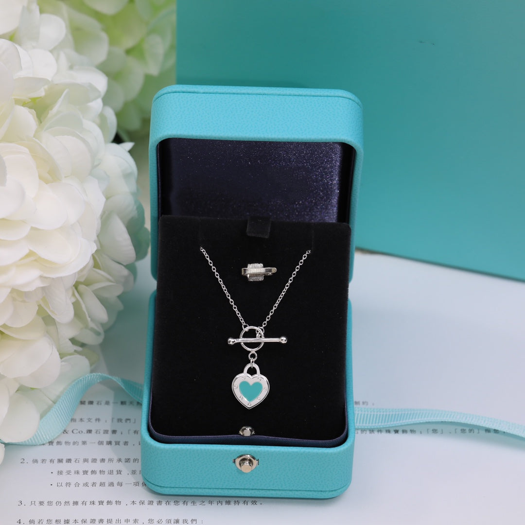 Double Heart Blue Necklace – LUX VERSE Luxury Designer Fashion Outlet