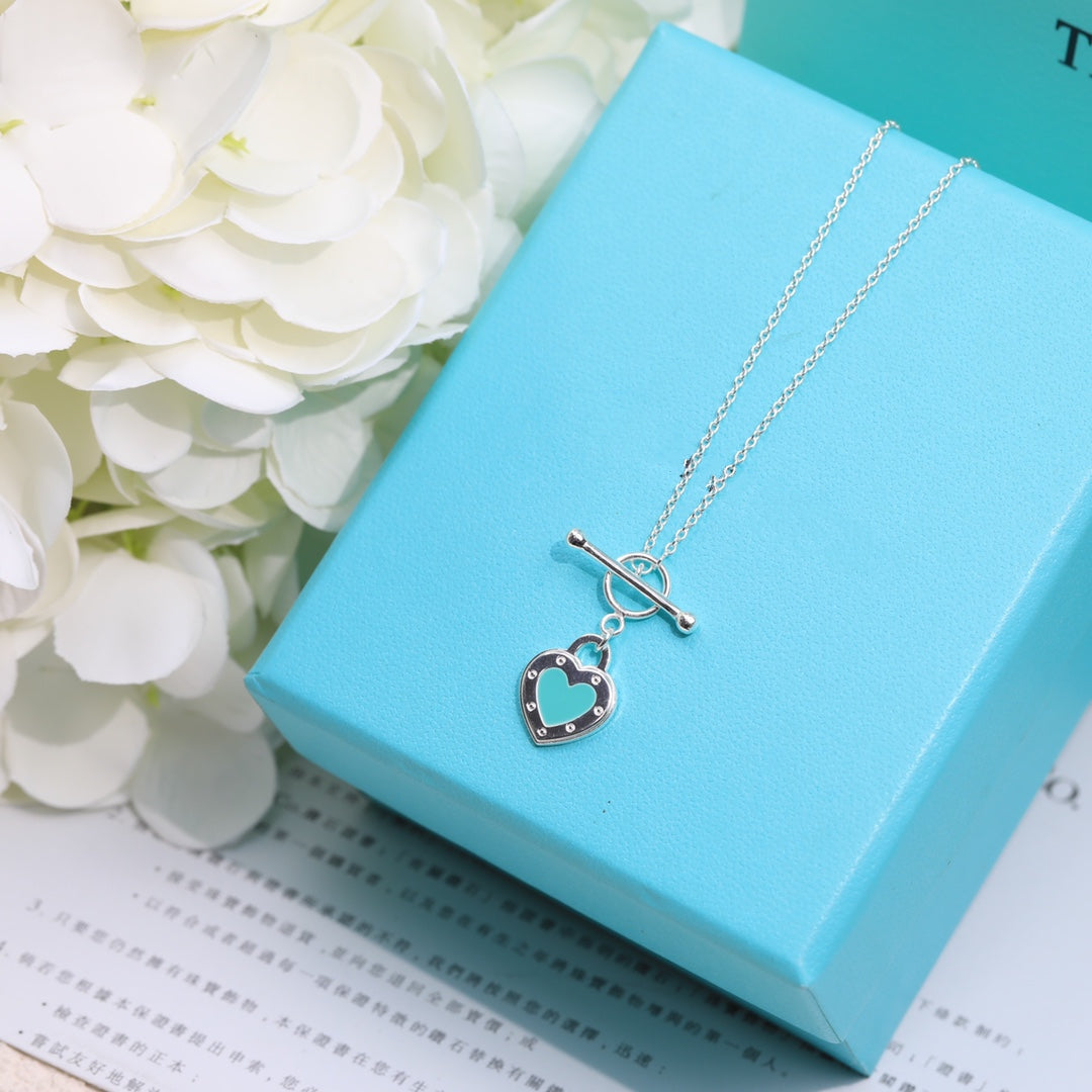 Double Heart Blue Necklace – LUX VERSE Luxury Designer Fashion Outlet