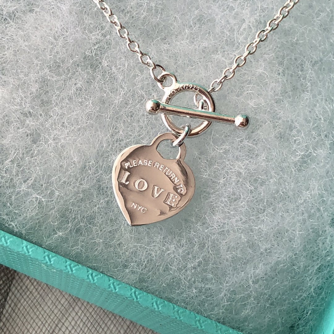 Love Heart Blue Bracelet – LUX VERSE Luxury Designer Fashion Outlet