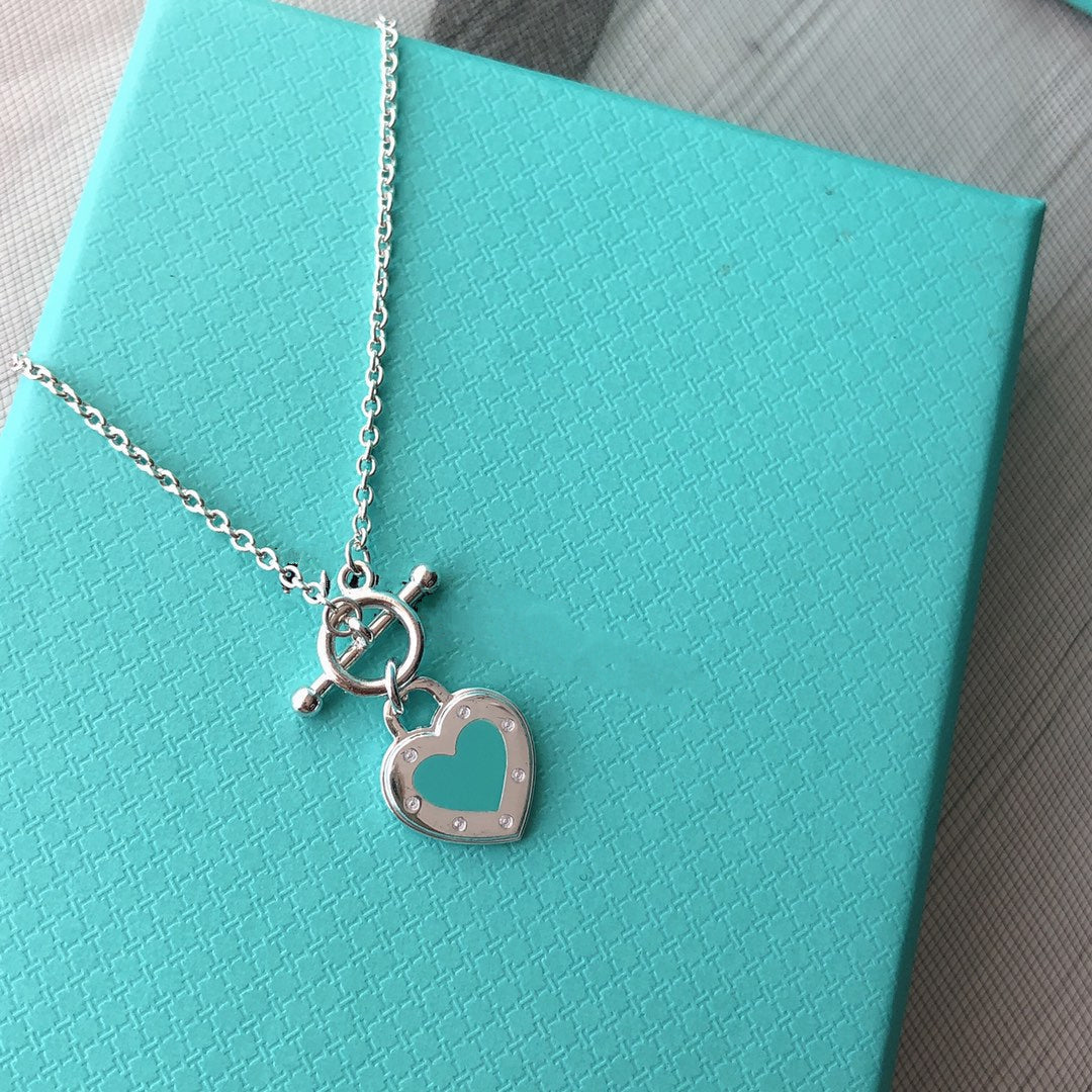 Love Heart Blue Bracelet – LUX VERSE Luxury Designer Fashion Outlet