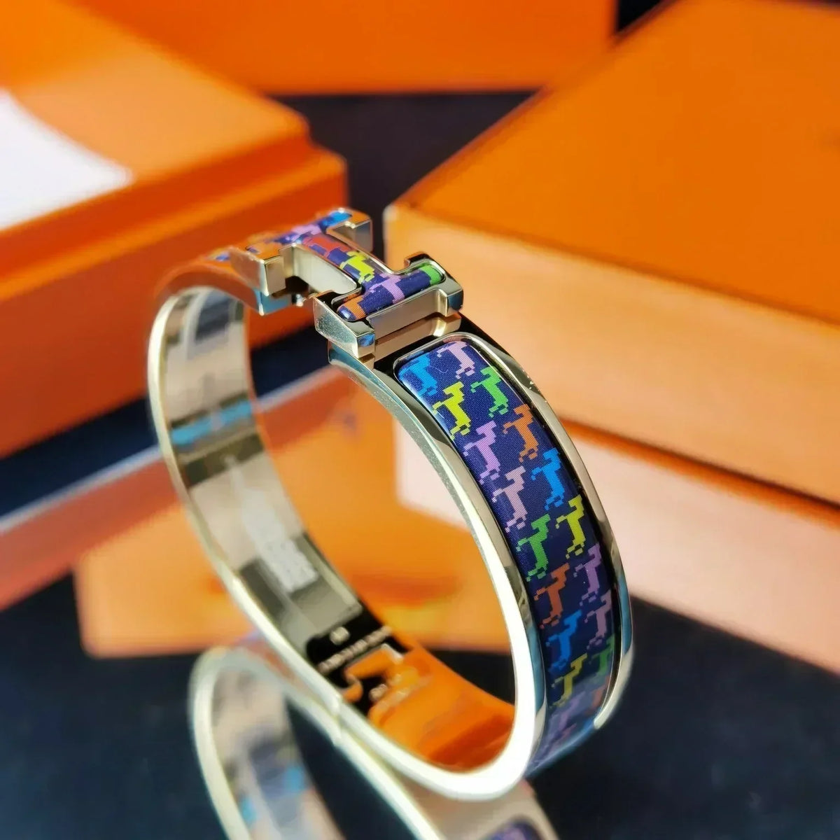 H Horse Bracelet 12mm – LUX VERSE Luxury Designer Fashion Outlet