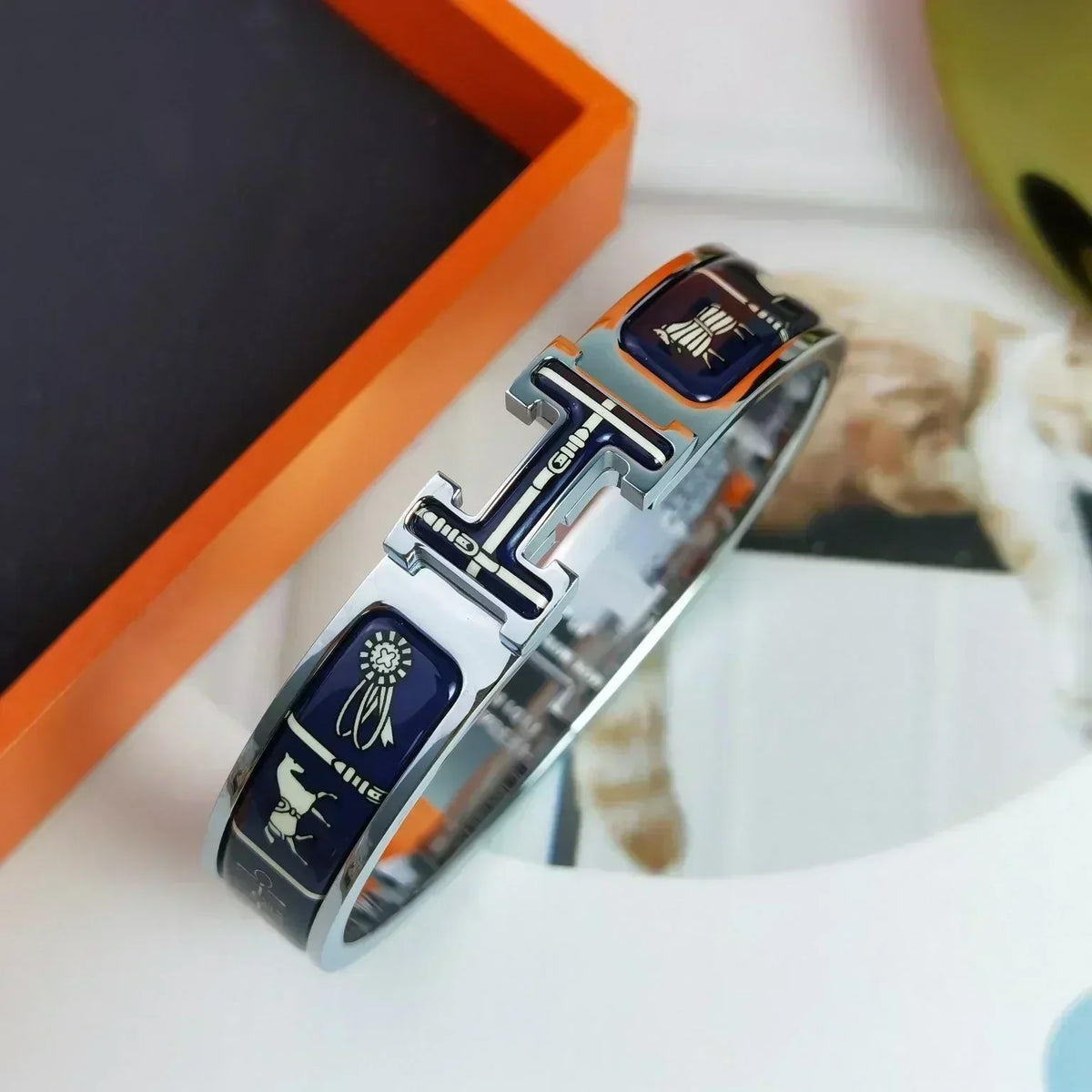 H Couvertures Dark Blue Bracelet – LUX VERSE Luxury Designer Fashion Outlet