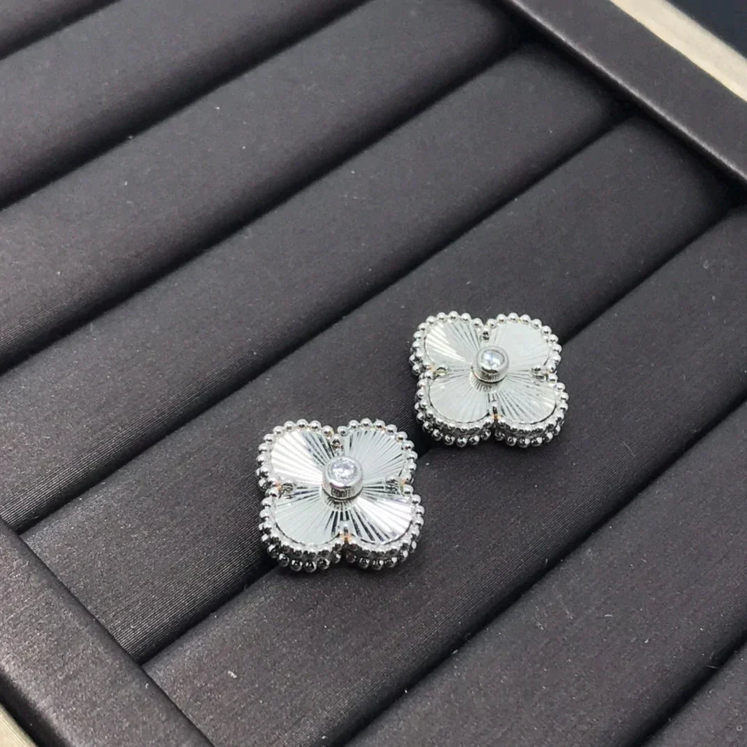 Clover Mini 9.5mm Laser Earrings – LUX VERSE Luxury Designer Fashion Outlet