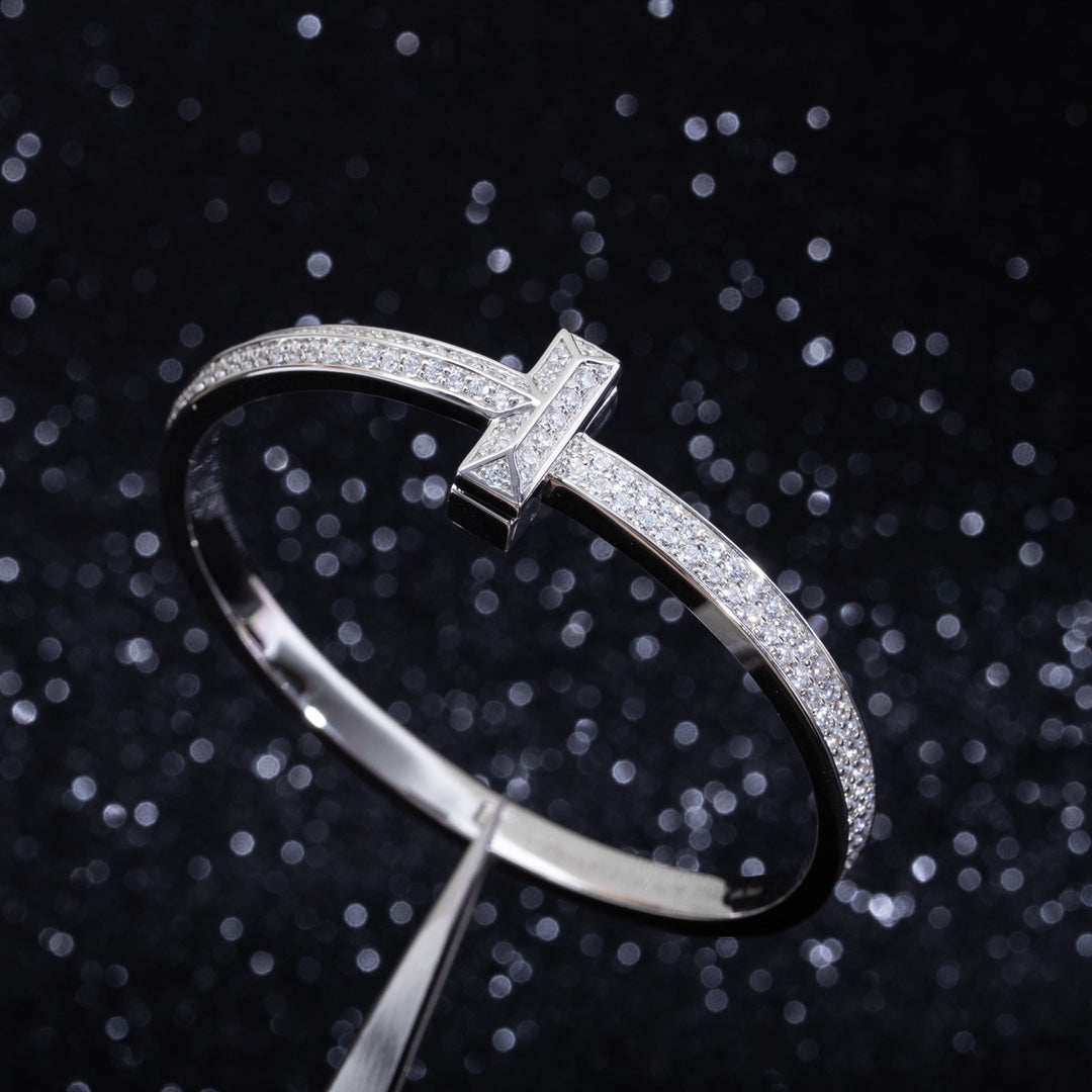 Wide Diamonds Hinged Bangle Silver – LUX VERSE Luxury Designer Fashion Outlet